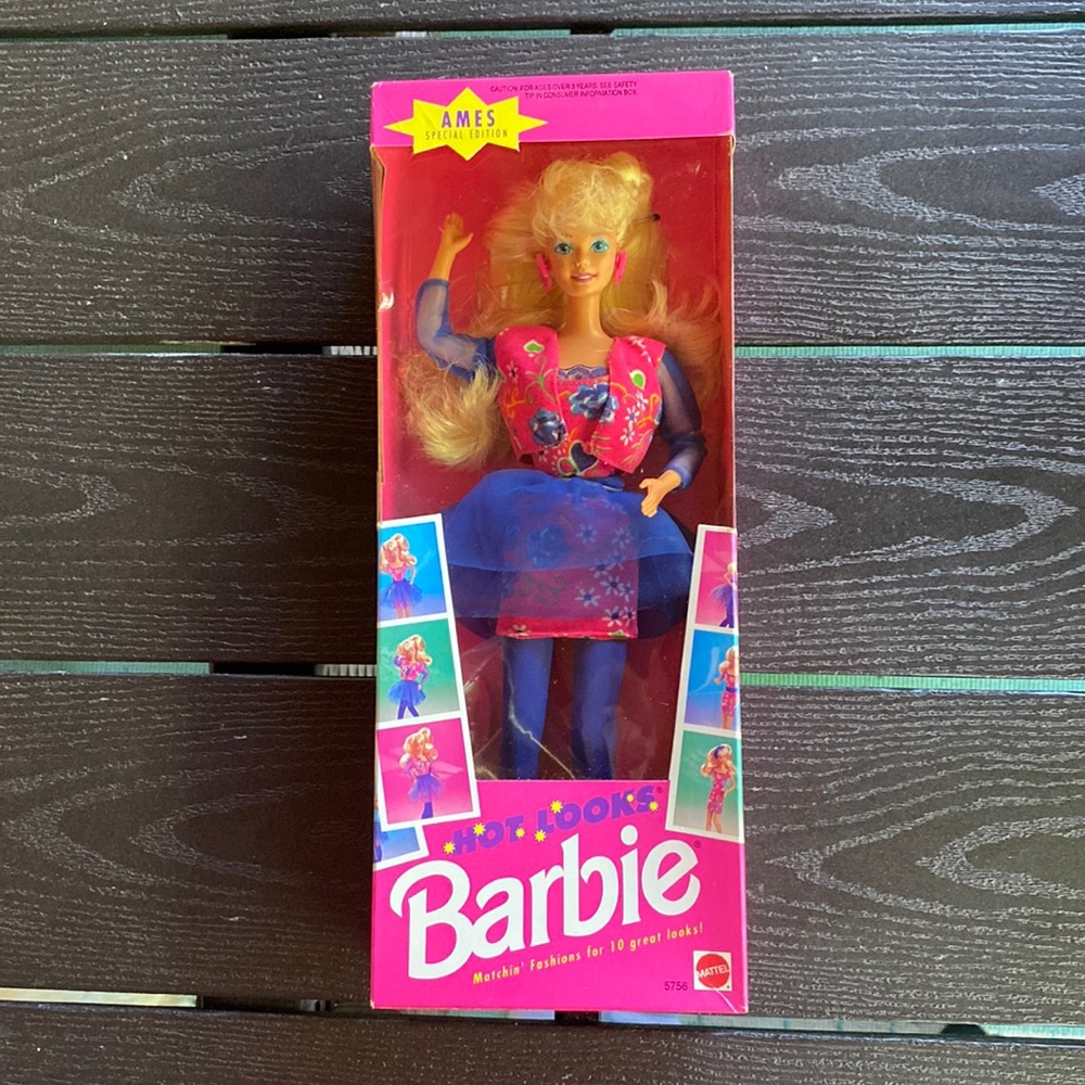 - ✨ 💄Vintage 1991 Hot Looks Barbie